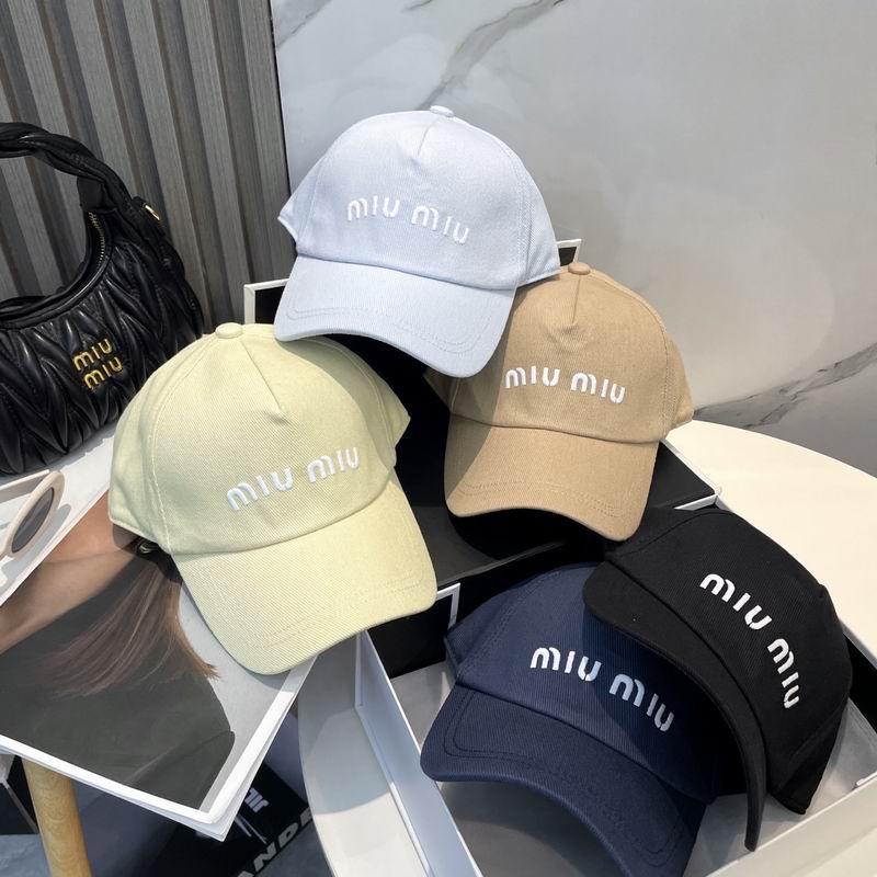 Miumiu Cap 030402